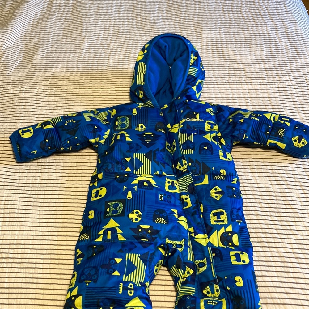 Columbia Snowsuit 12-18 Months EUC
